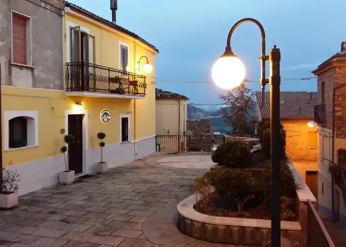 Al Centro Bed & Breakfast Corleto Perticara